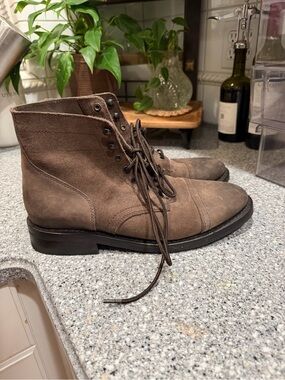 Thursday Boot Company Captain Men’s Lace Up Boots Size 11 Cap Toe Greyish Suede